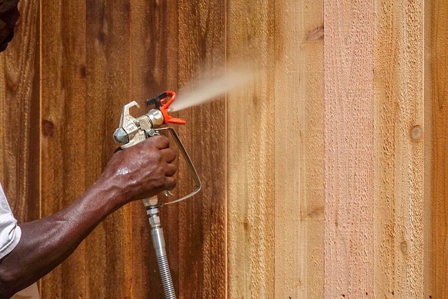 Improve Old Fencing with the Right Staining