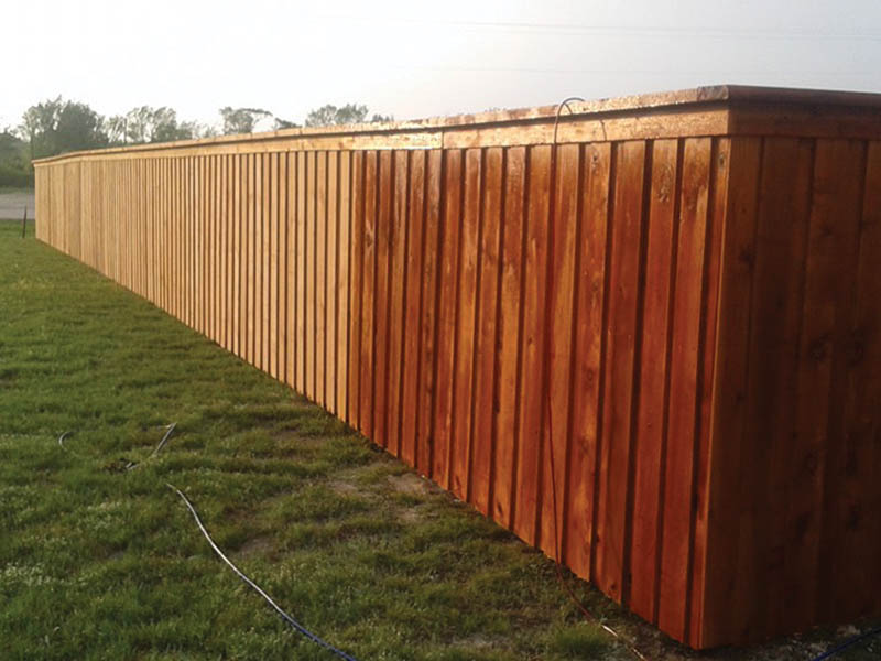 3 Reasons To Have Your Fence Stained