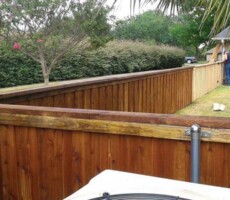 Professional Fence Builder