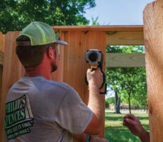 Professional Fence Builder